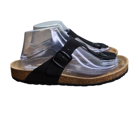 Bio Bio Black Thong Sandals - Picture 2 of 12